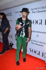 at Vogue_s 5th Anniversary bash in Trident, Mumbai on 22nd Sept 2012 (161).JPG